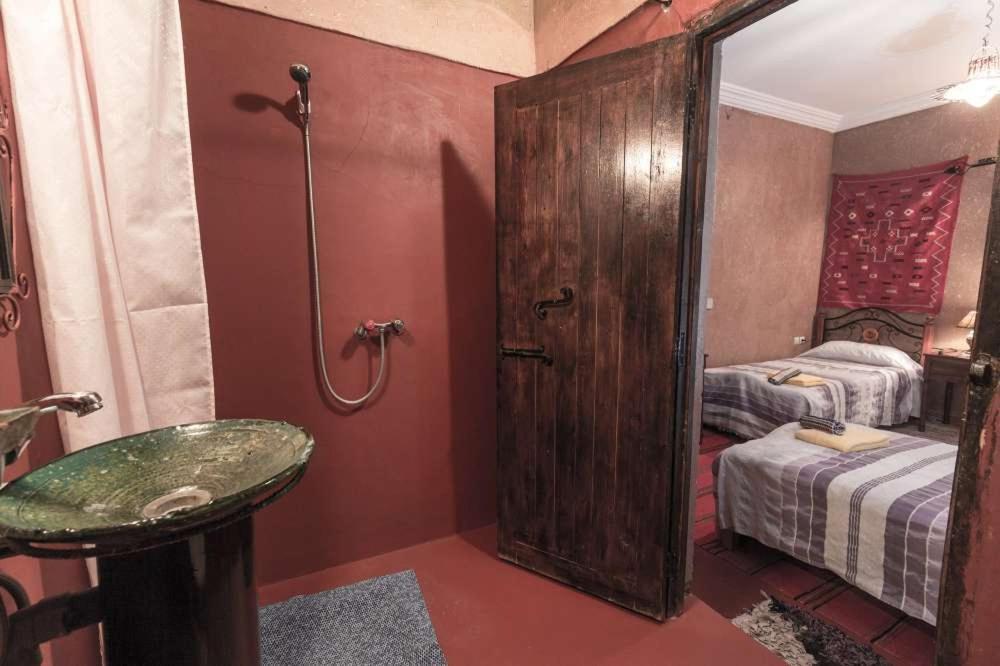 Kasbah Valentine Bed & Breakfast Aït Benhaddou Exterior photo